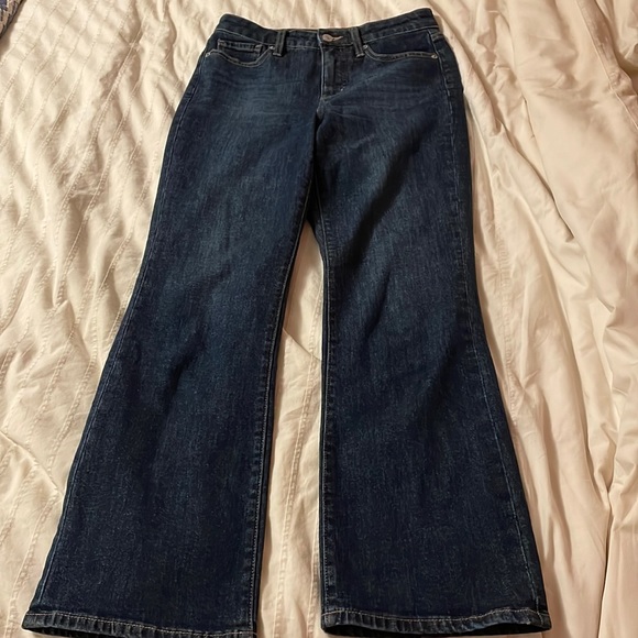 Uniqlo Dark Wash Kick Flare Denim - Picture 2 of 8
